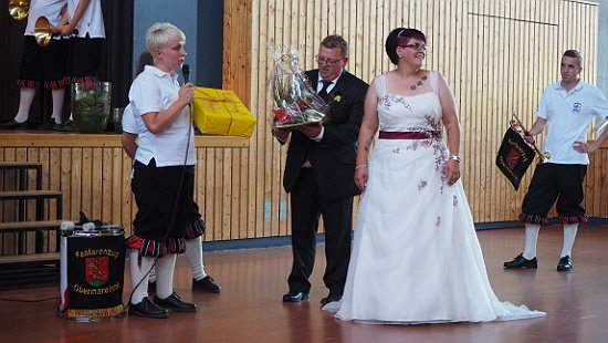 Hochzeit t-a