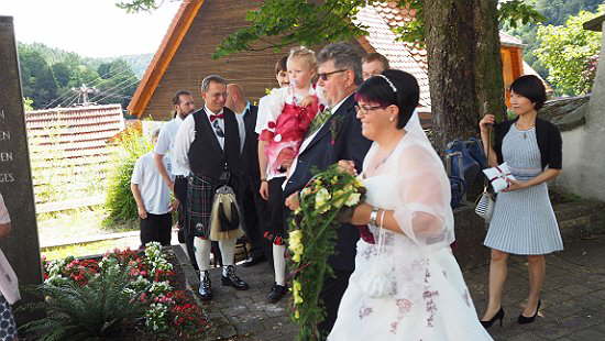 Hochzeit t-a