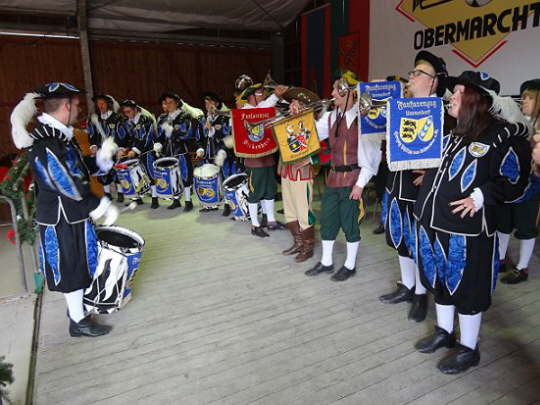 Sonntag Umzug 28
