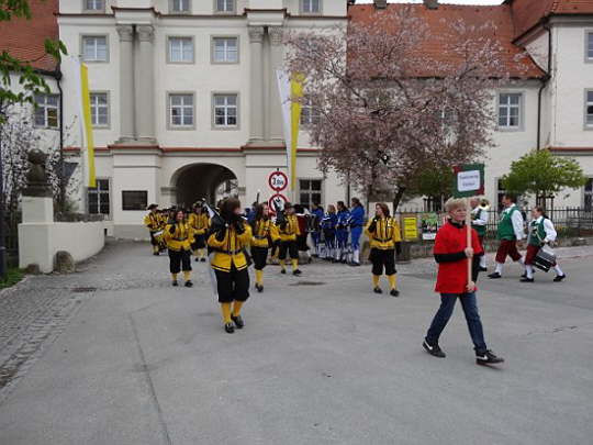 Sonntag Umzug 28