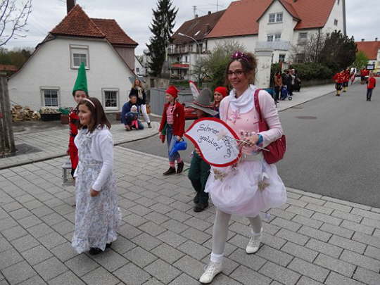 Sonntag Umzug 28